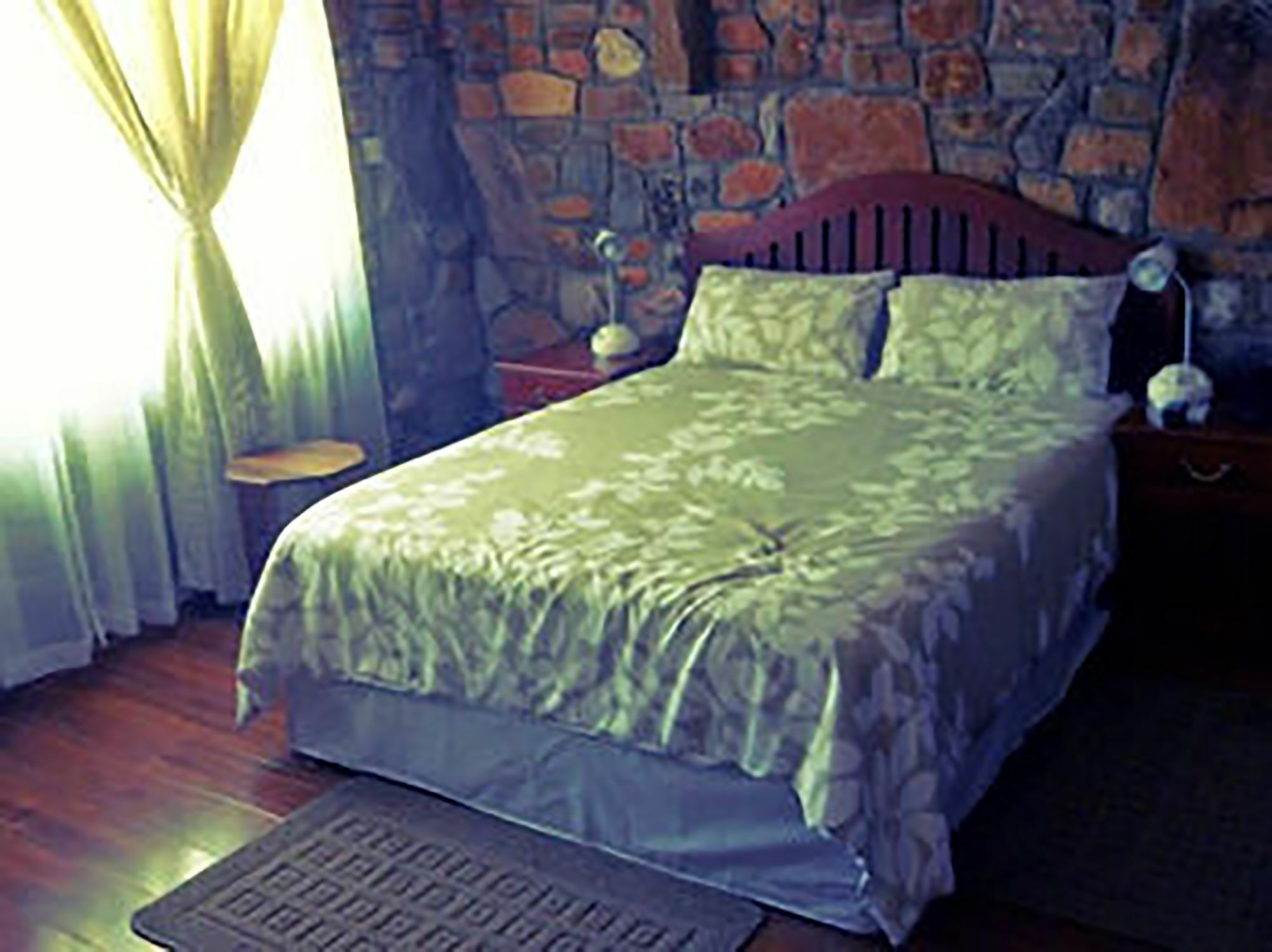 A New Earth Guest Lodge Франсістаун Екстер'єр фото